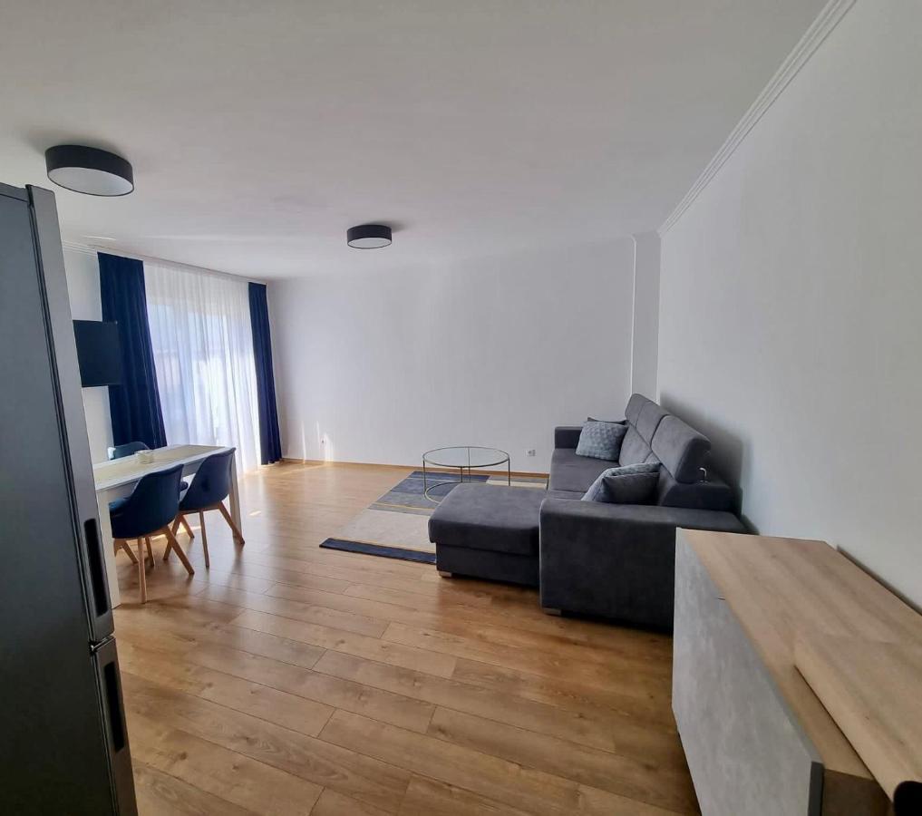 Lily Central Apartment With Free Parking Târgu-Mureş Extérieur photo